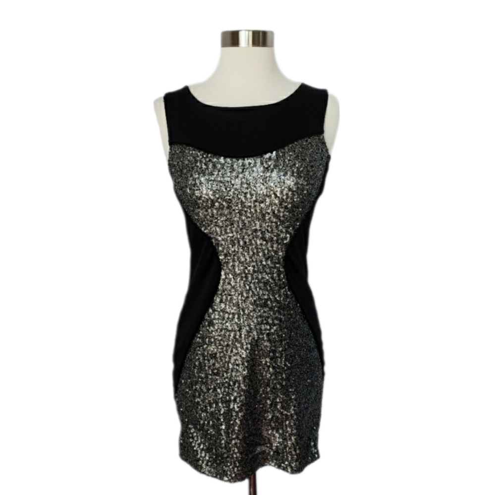 Modcloth Small Black & Silver Sequined Hourglass Bodycon Sleeveless Dress